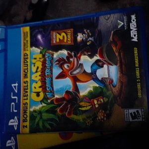PS4 CRASH N-SANE TRILOGY Game